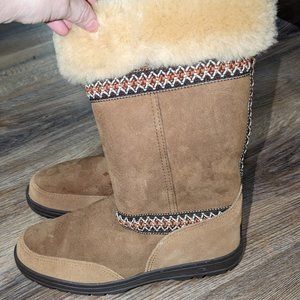 **Ugg** Sundance Revival Tasman Braid Trim Sheepskin Boots Size 10
